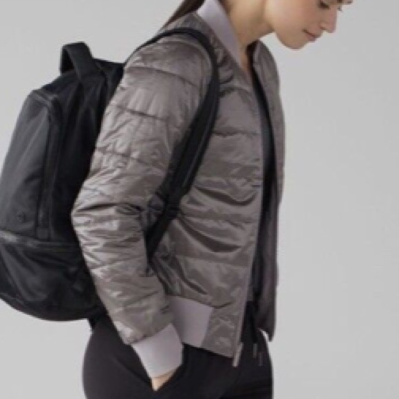 Lululemon Mauve (Dark Chrome) Non Stop Reversible Bomber Jacket | Size 6 - Picture 2 of 6